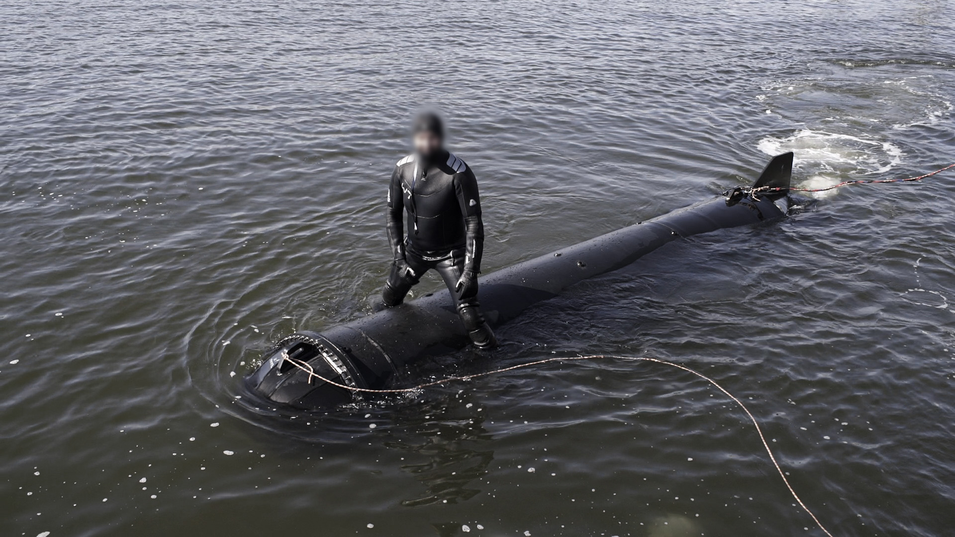 Наш підрозділ спеціалізується на застосуванні морських безекіпажних платформ.